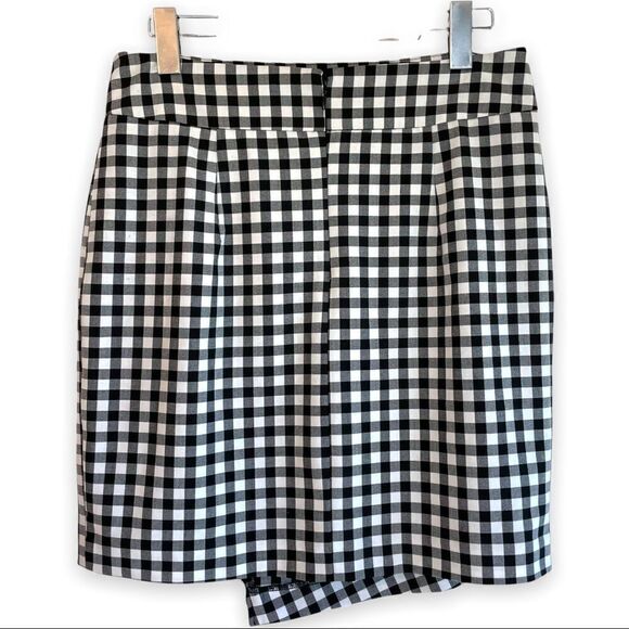 Le Château Asymmetrical Gingham Plaid Zip Detail Skirt - Picture 4 of 6